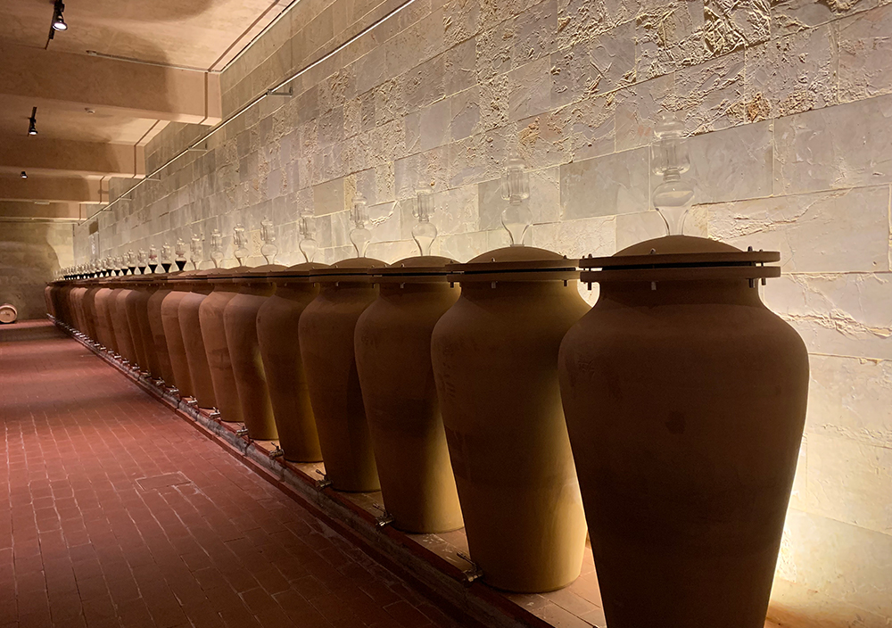 Amphora-Cellar